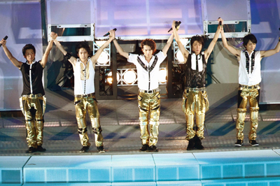 arashi-all-03.jpg